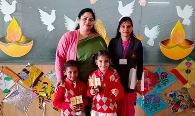 Our school won first prize in singing competition in ‘PROTSAHAN’ Inter School Competition.