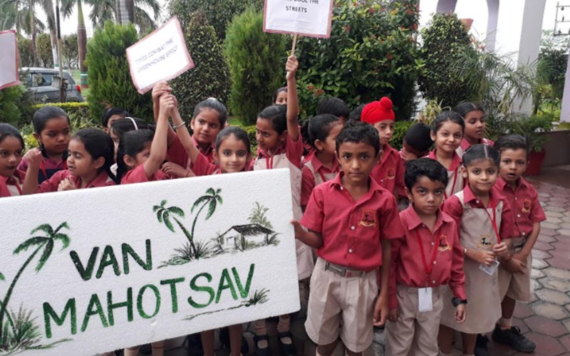van-mahotsav-1